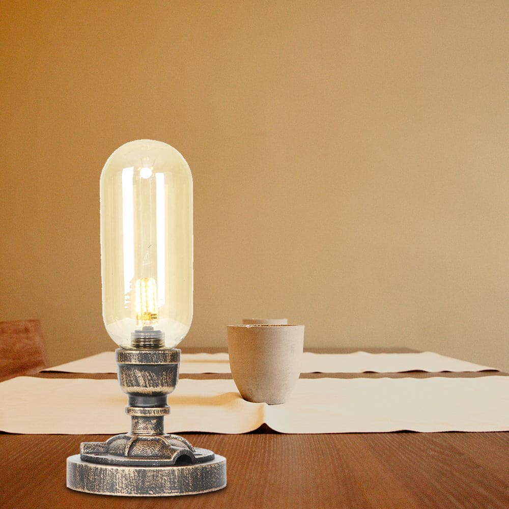 Lámpara de Mesa Elegante de Metal con Pantalla Industrial