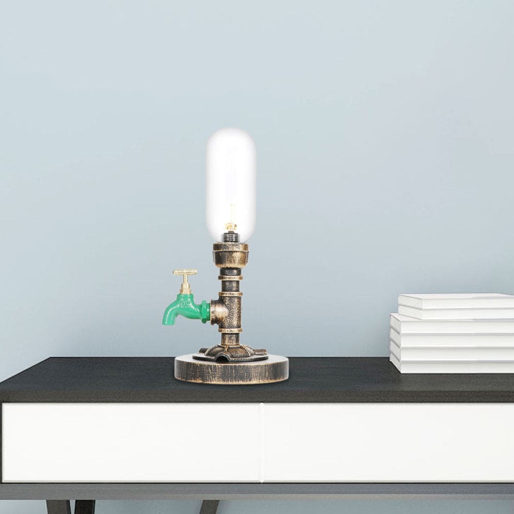 Lámpara de Mesa Elegante de Metal con Pantalla Industrial