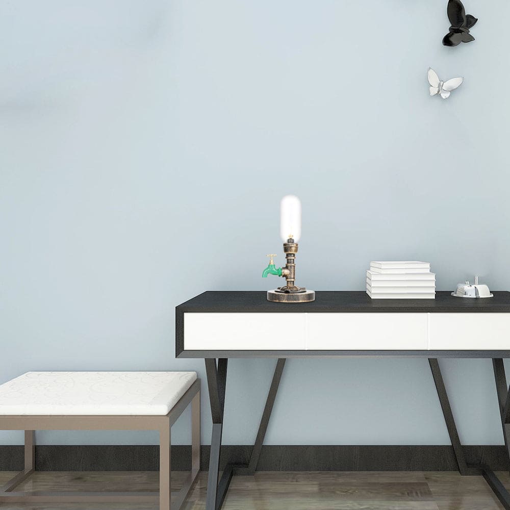 Lampe de table moderne à design industriel en métal
