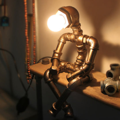 Lampe de table design robot en fer