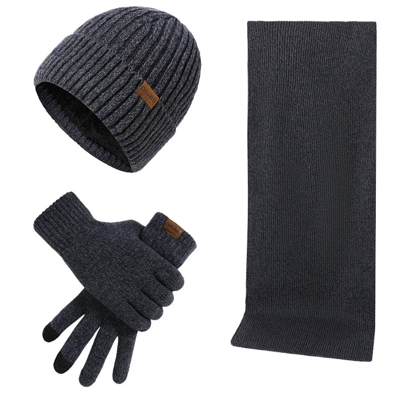 Conjunto de invierno cálido con gorro, bufanda y guantes