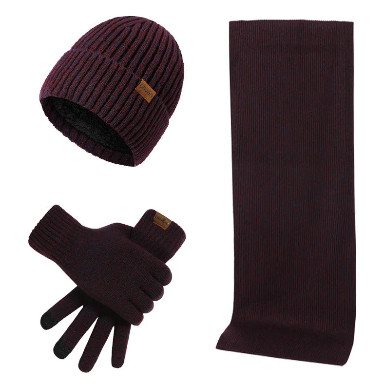 Conjunto de invierno cálido con gorro, bufanda y guantes