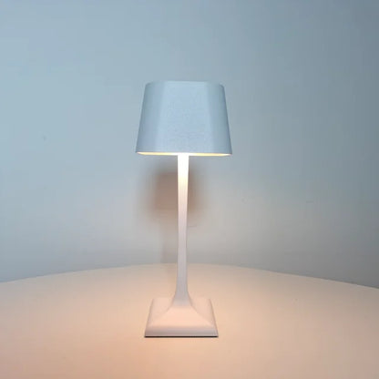 Lámpara de Escritorio LED Compacta Cuadrada