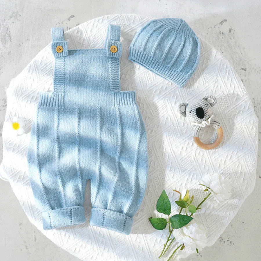 Ensemble bébé en coton doux avec bonnet assorti