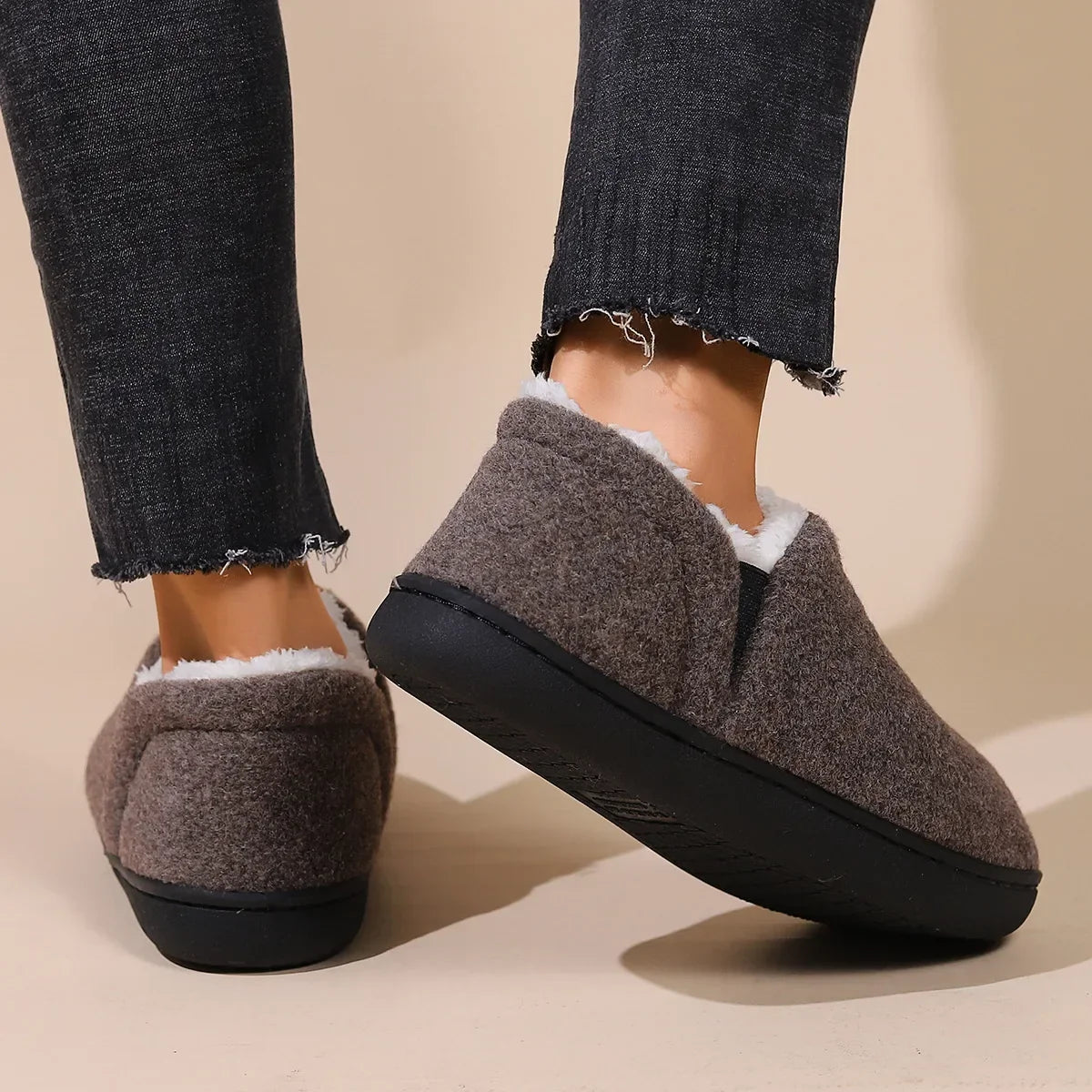 Pantoufles moelleuses en fourrure chaude coordonnante