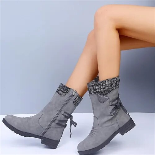 Bottes en daim élégantes à talon moyen