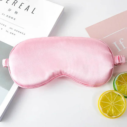 Masque de sommeil en soie à volants élégants