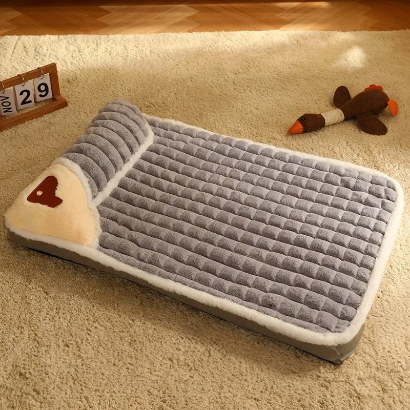 Tapis de en fibres synthétiques moderne