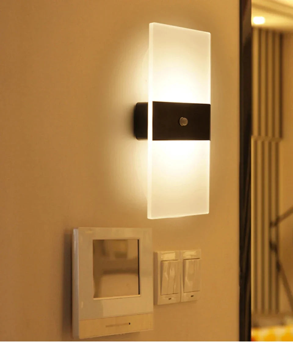 Applique murale LED sans fil design moderne