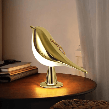 Lámpara de Mesa Elegante con Diseño de Pájaro